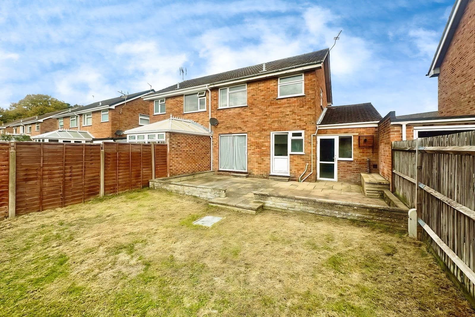 Itchen Avenue, Bishopstoke, Eastleigh, SO50 8JZ - Image 1