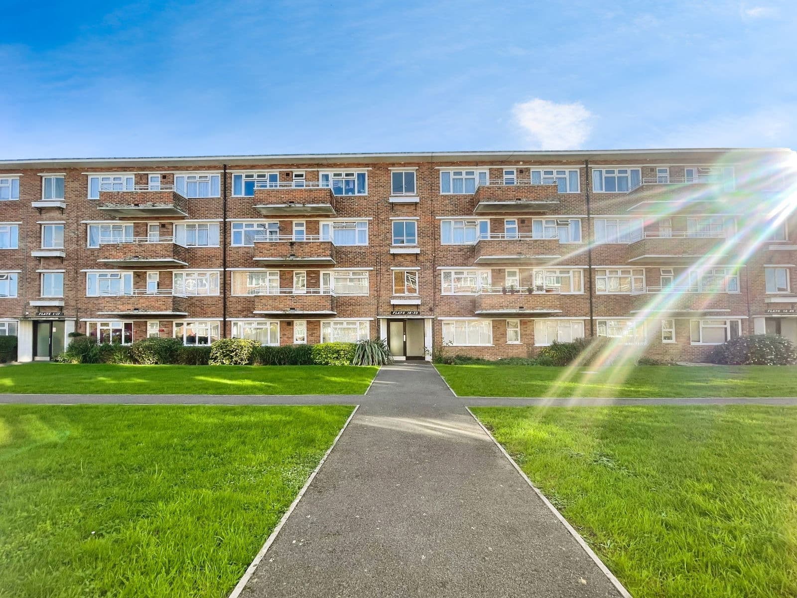 Shirley Road, Southampton, SO15 3JB - Image 1