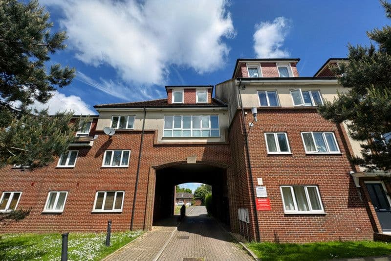 Brookvale Road, Southampton, SO17 1AP - Image 1