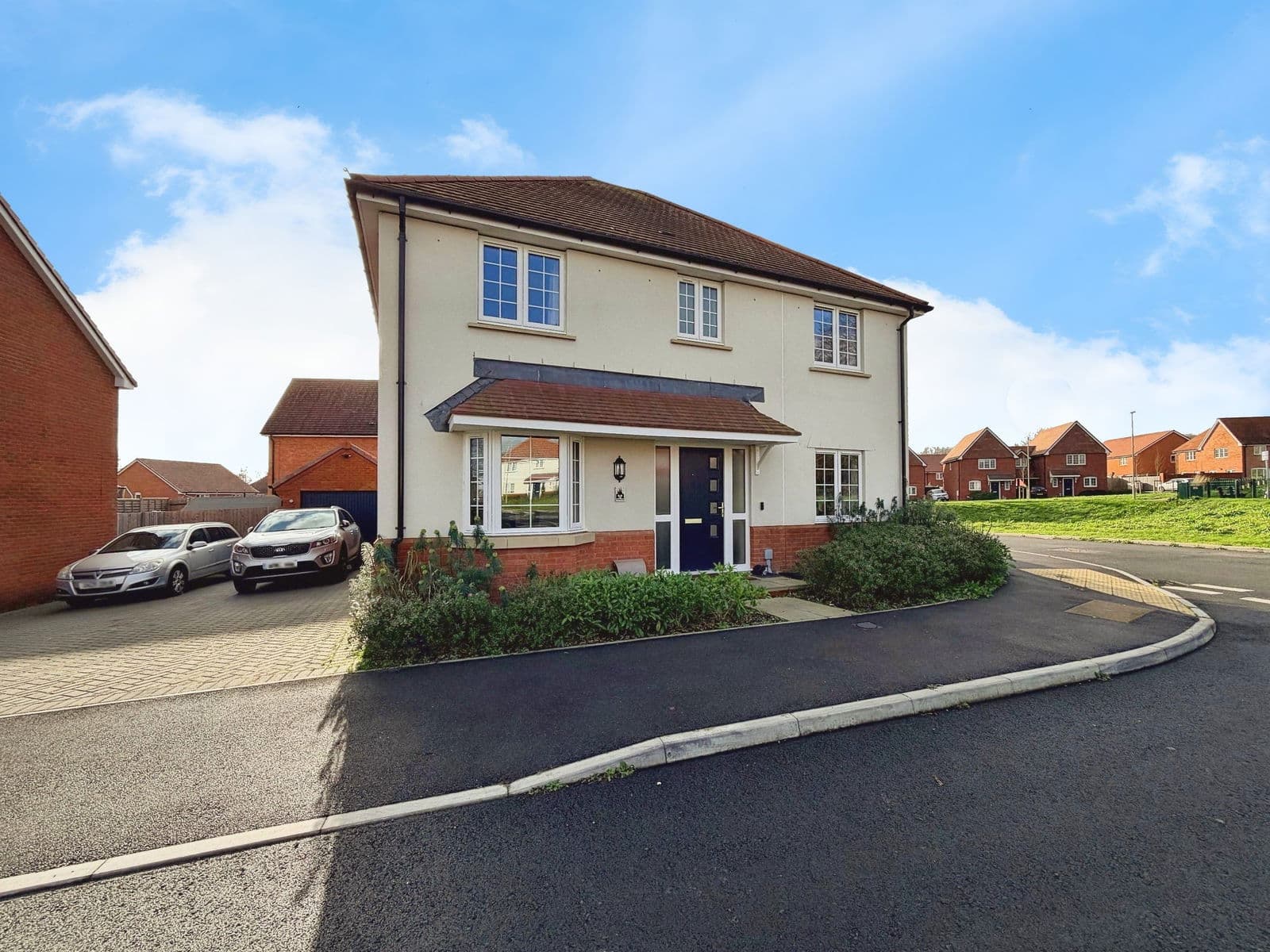 Woodway Road, Calmore, SO40 - Image 1