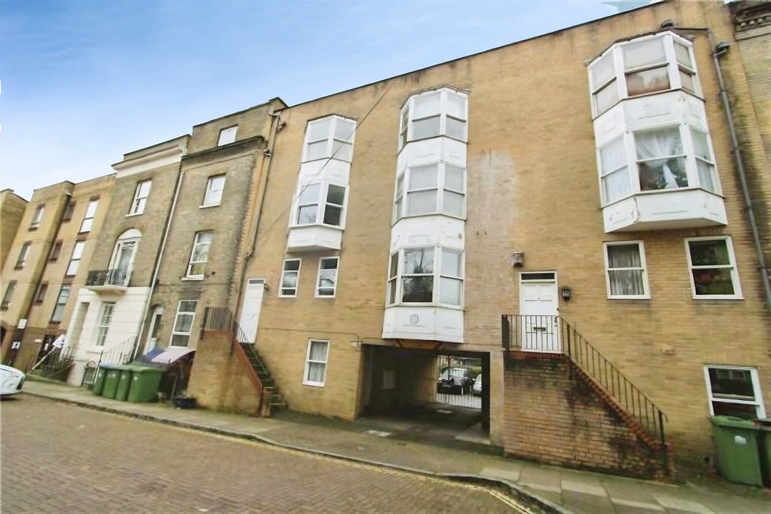 St. Swithins Court, Cranbury Place, SO14 ((Main)) - Image 1