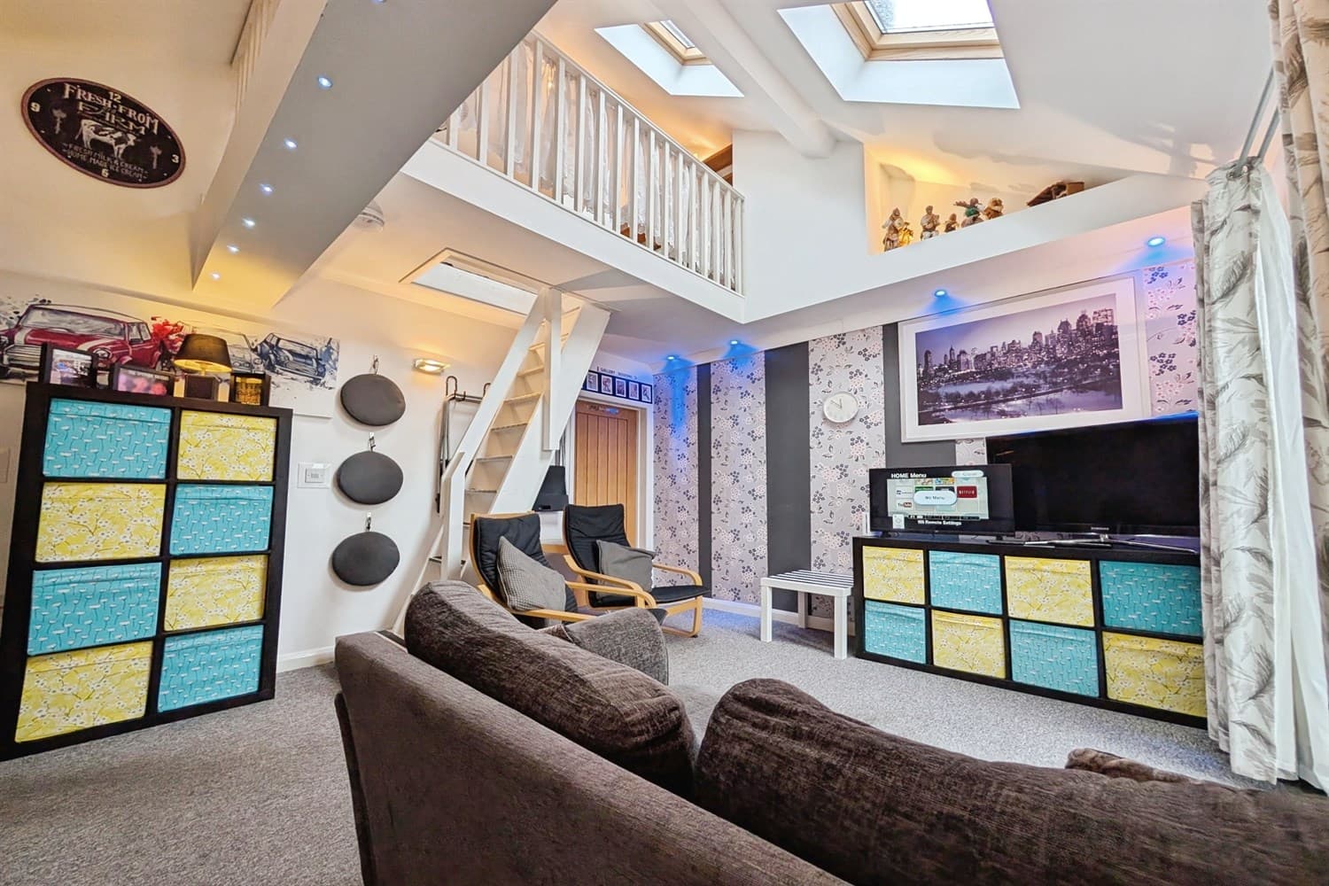 Doncaster Road, SO50 ((Main)) - Image 1