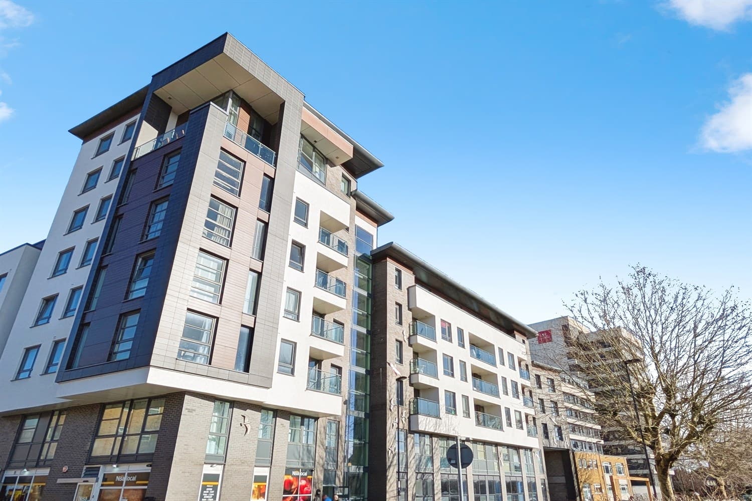 Empress Heights, SO14 ((Main)) - Image 1